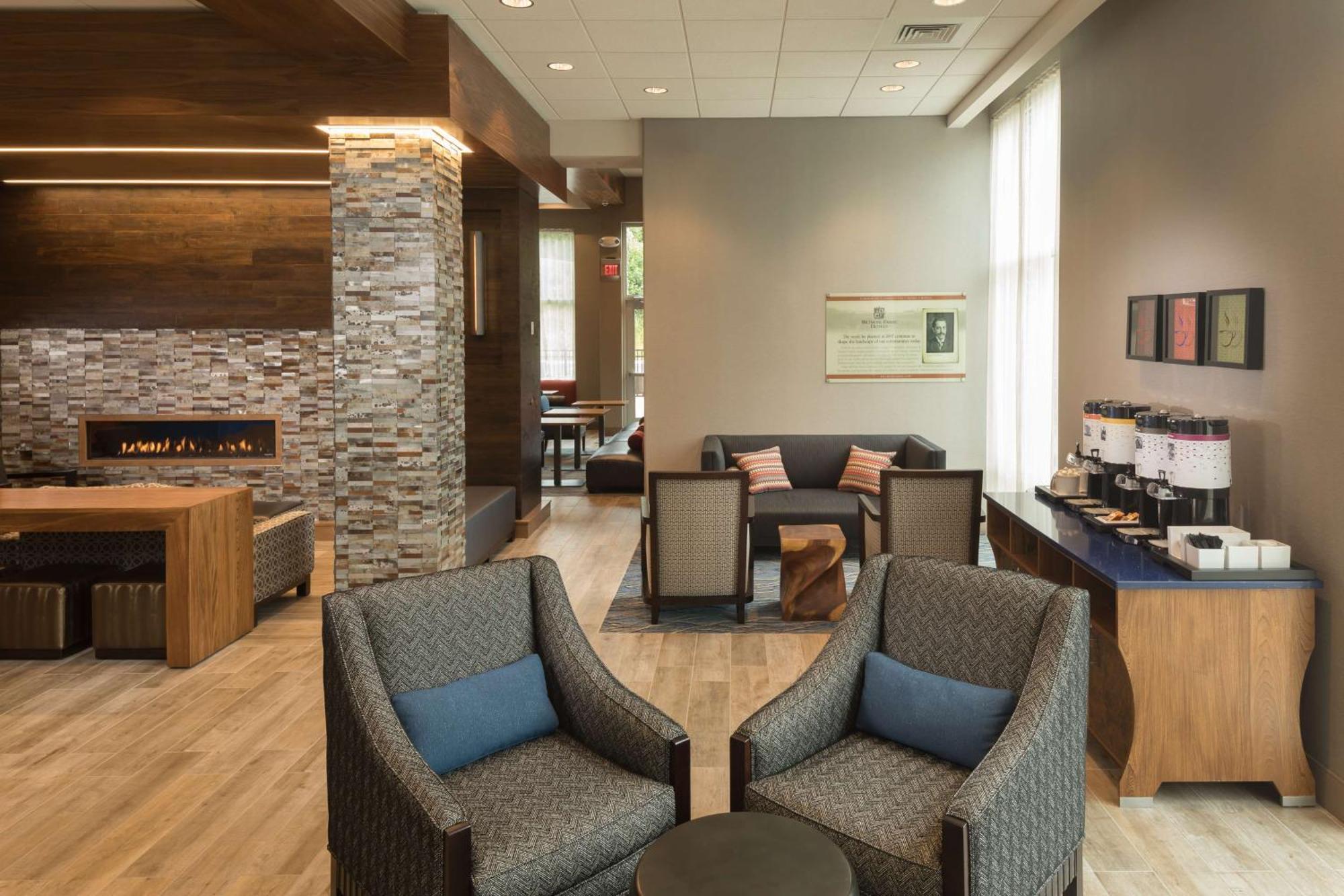 Hampton Inn & Suites-Asheville Biltmore Village, Nc Luaran gambar
